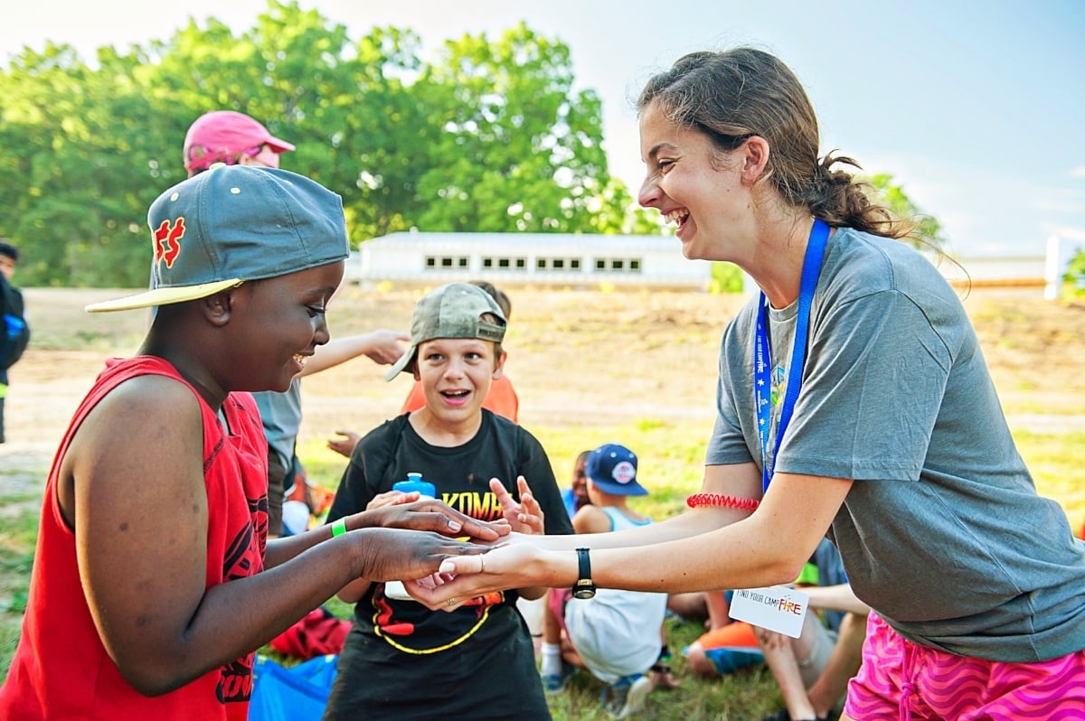 Image for 3 Incredible Things That Happen When You Volunteer At Camp